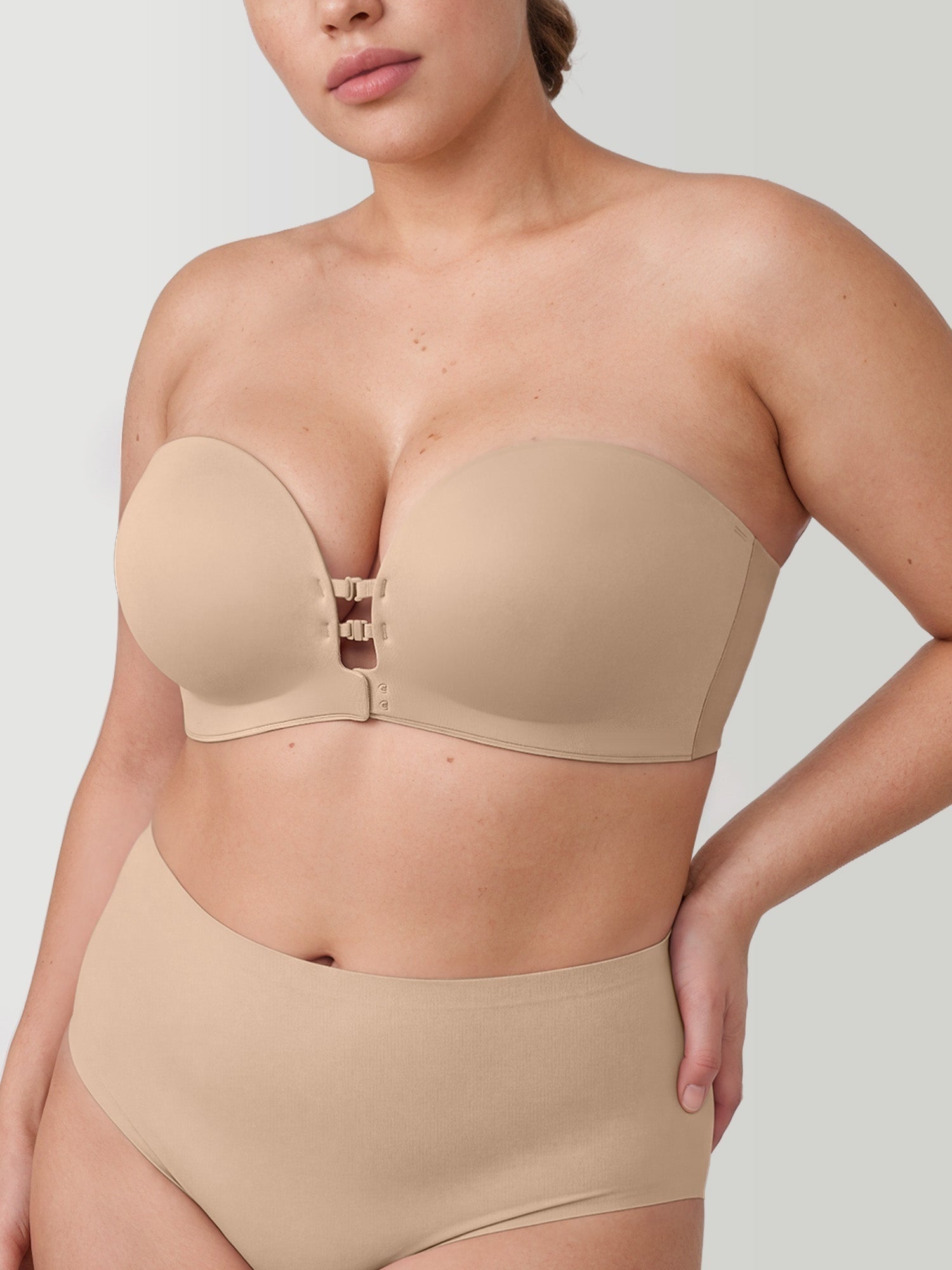 Stavella Strapless Front-Close Bra — Nude